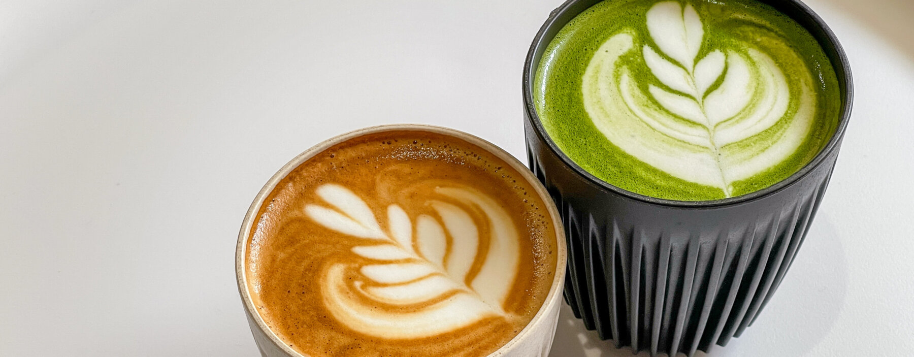 Matcha Mania Blog Matcha vs Kaffee Hero